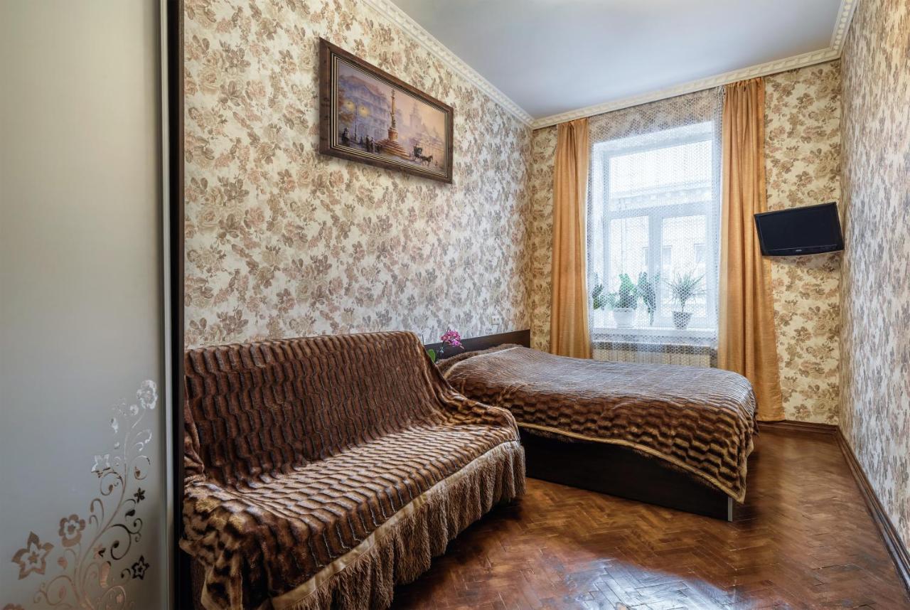 Apartamenty Polytehnichna Str. Lviv Dış mekan fotoğraf